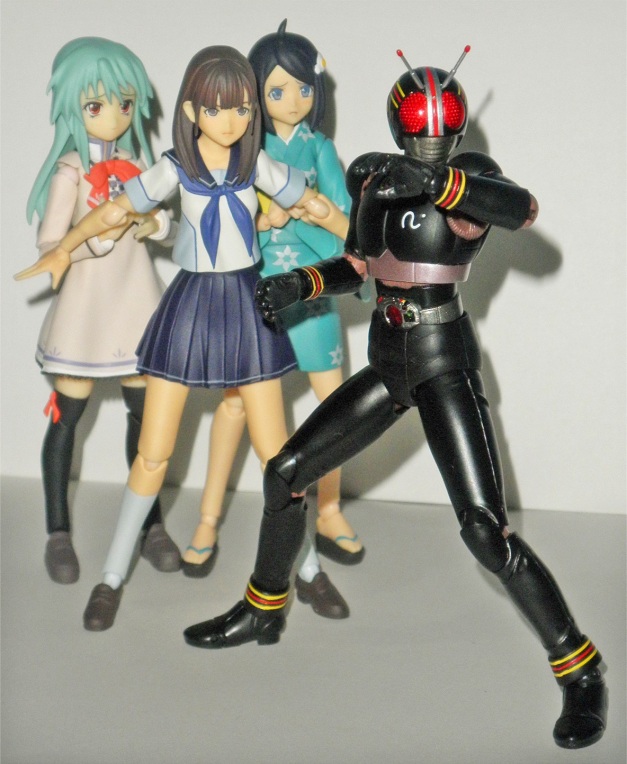 BLACK Knight Steel protecting the girls